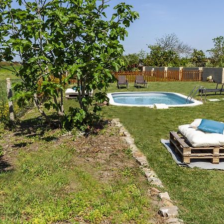 Отель Bloomoon House Bunheiro Экстерьер фото