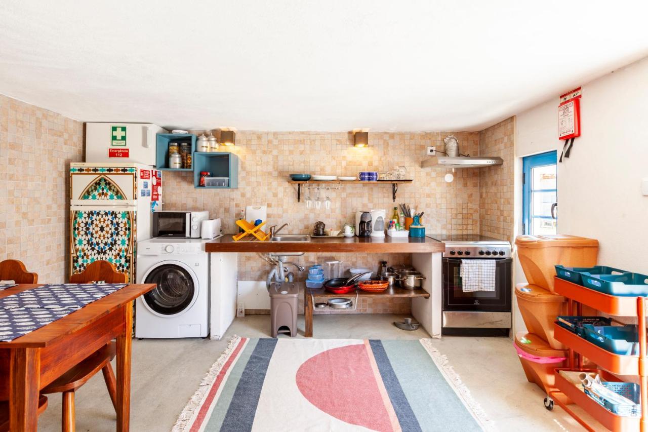 Отель Bloomoon House Bunheiro Экстерьер фото