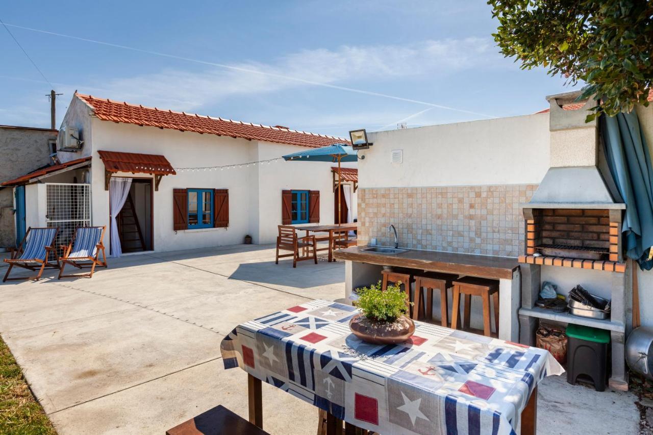 Отель Bloomoon House Bunheiro Экстерьер фото