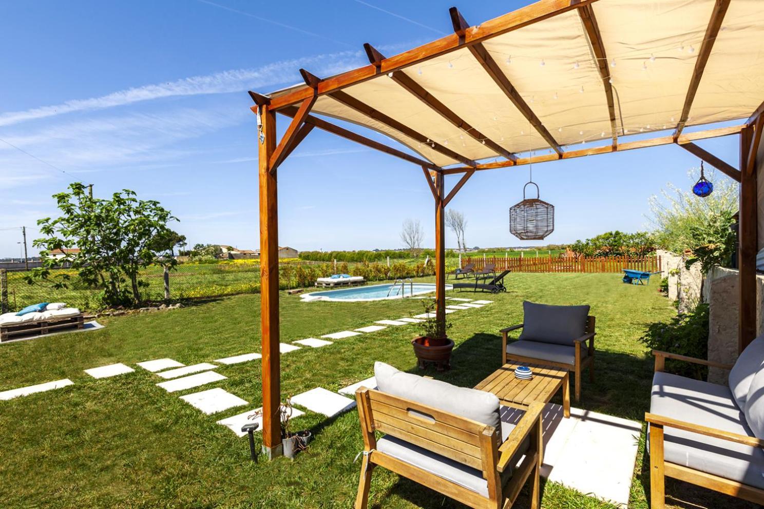 Отель Bloomoon House Bunheiro Экстерьер фото