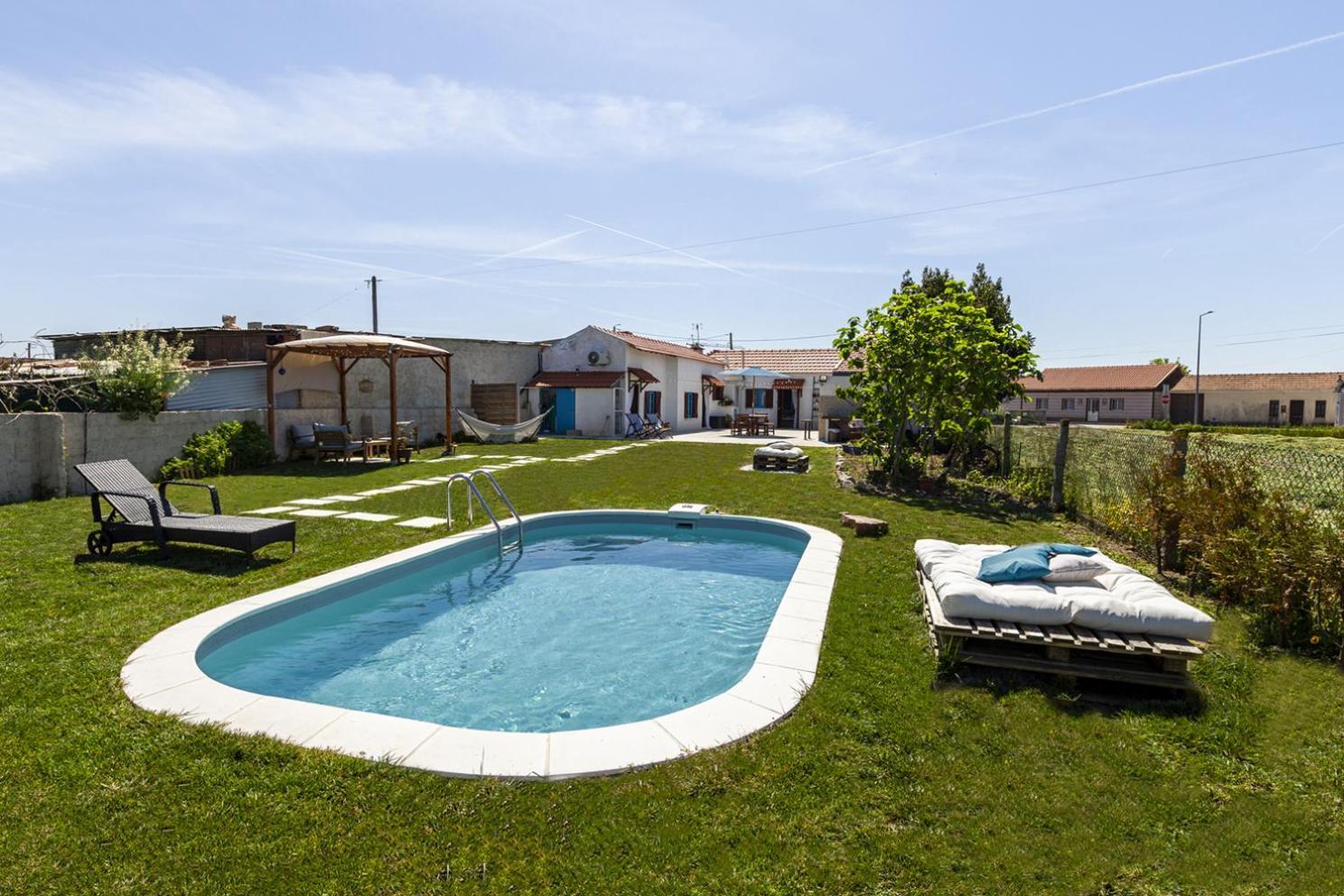 Отель Bloomoon House Bunheiro Экстерьер фото